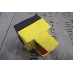 Noodstop SIEMENS 3SU1801-0NB00-2AC2. Used for test.